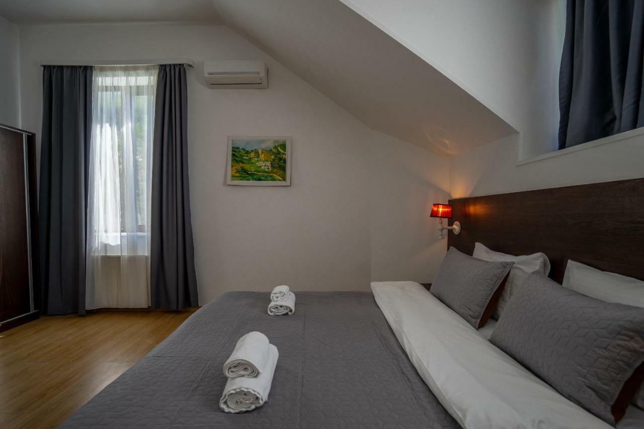 Vera View Hotel Tbilisi Eksteriør billede